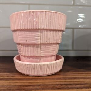 McCoy pink basketweave flower pot